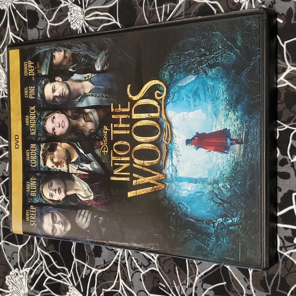LAST CHANCE! Disney's Into The Woods DVD